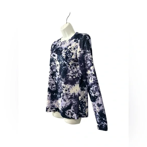 Under Armour, Long Sleeve Tie-Dye Performance Top, Loose Fit, Medium, Navy - Picture 5 of 9
